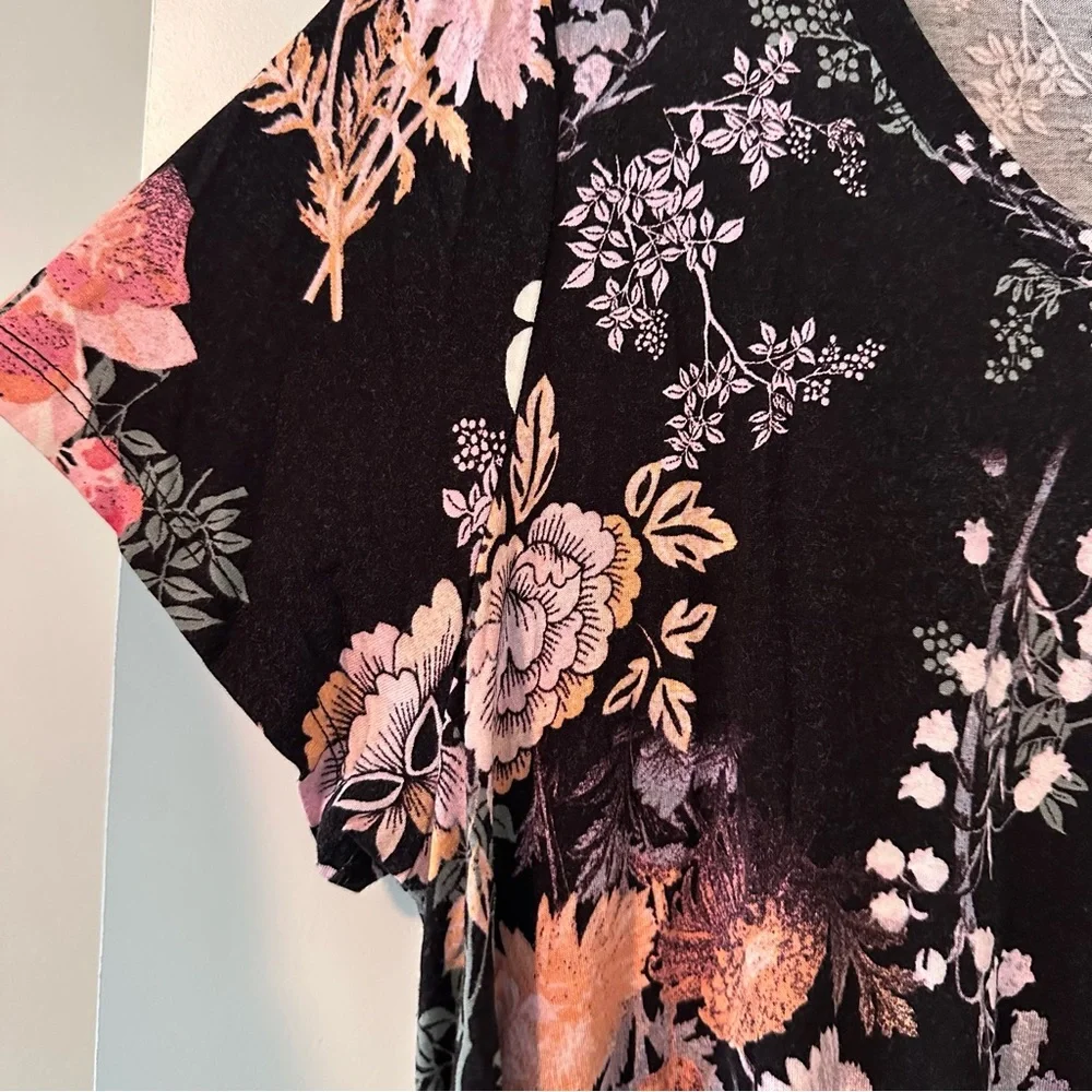 Cynthia Rowley Black Pink Floral Short Sleeve Top 1X - Picture 3 of 6